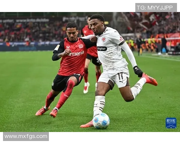 德甲保级大战科隆对决圣保利积分争夺战一触即发